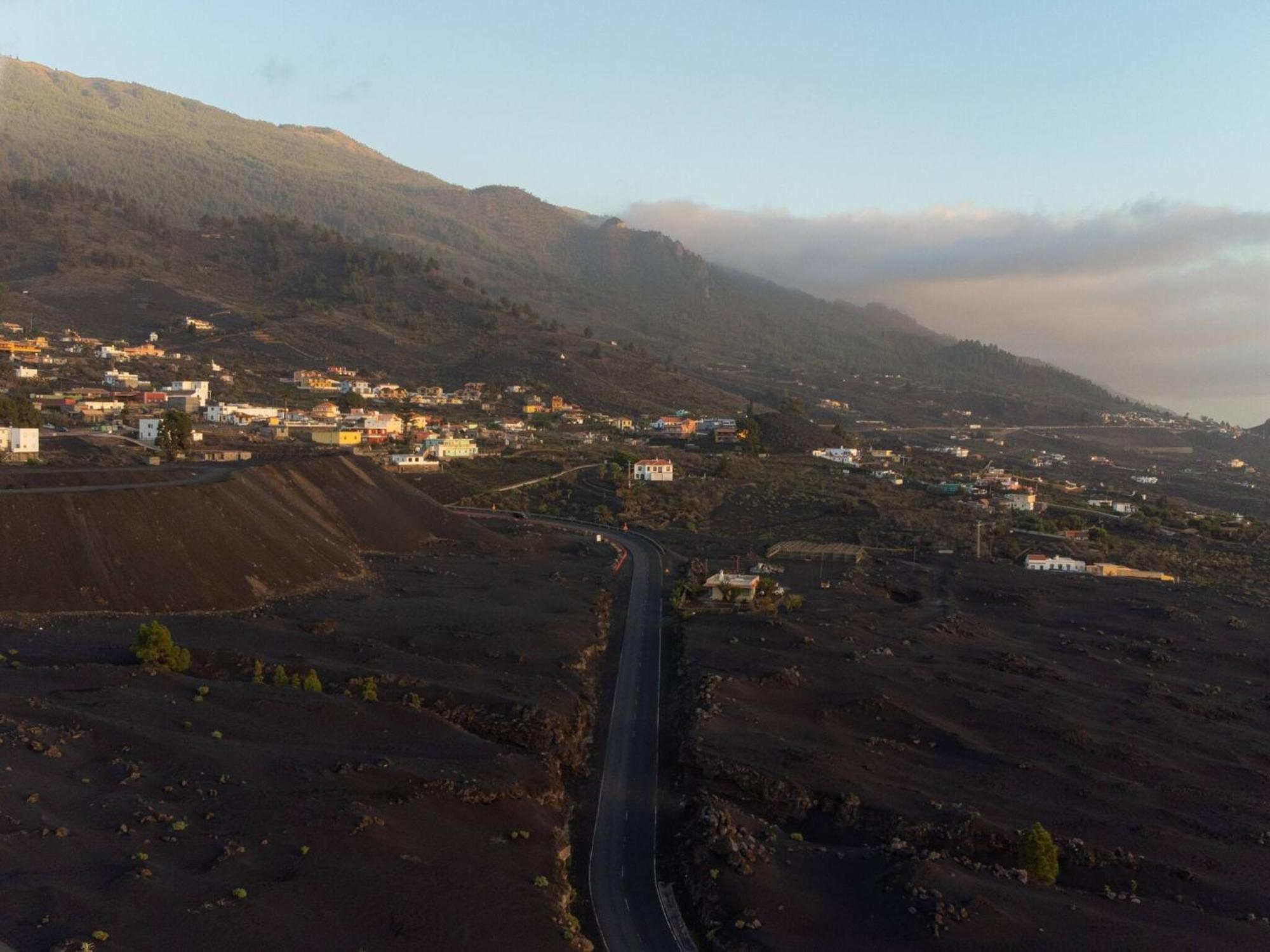 Finca Las Huellas - Moderno Apartamento Con Vistas Al Mar Y Al Volcan Los Llanos De Aridane Bagian luar foto